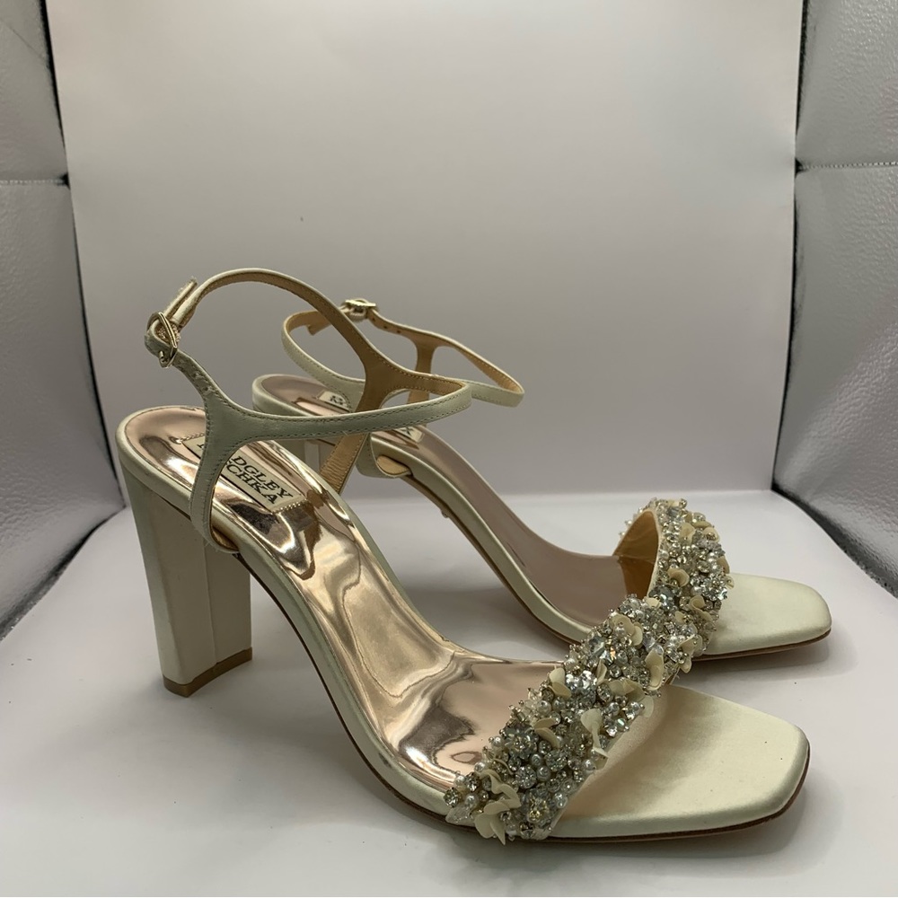 Badgley Mischka Teenie block heeled sandals - Picture 4 of 9
